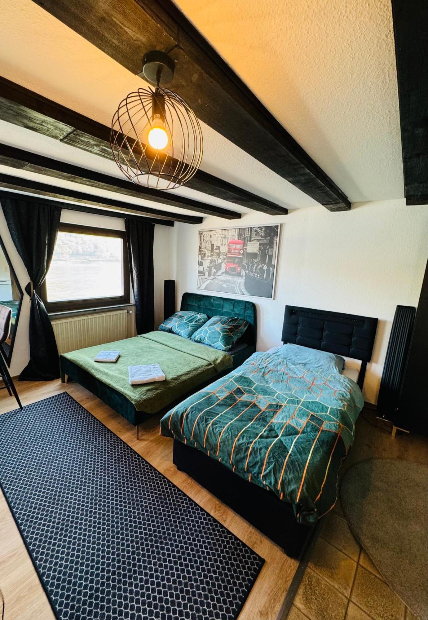Loft Fluss Blick Apartment